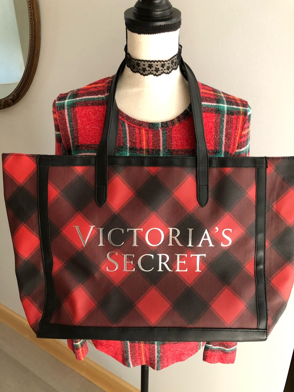 VS Red Plaid Holiday Tote & VS PINK PJ Set Small